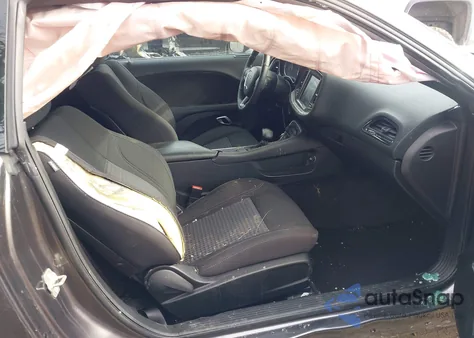 2017 Dodge Challenger Sxt из США, поврежденный, VIN 2C3CDZAG0HH594523